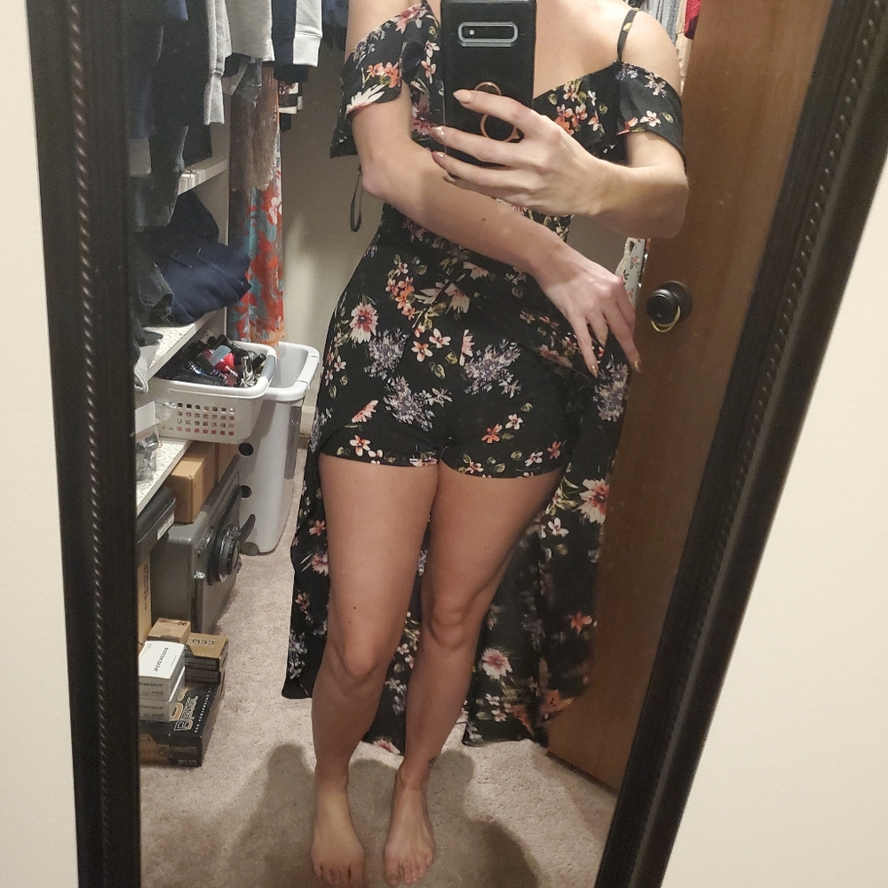 Dress - Picture 3 of 6